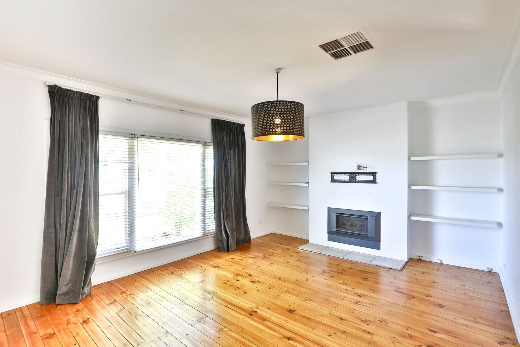352 Etiwanda Avenue, Mildura VIC 3500, Mildura - Thumbnail 3