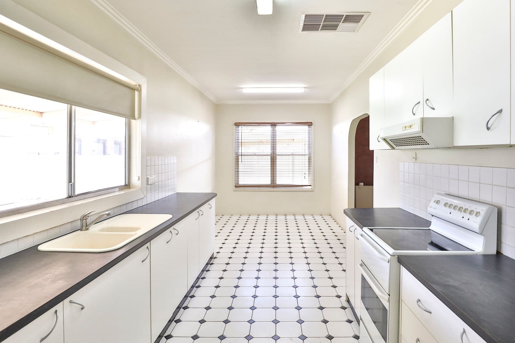 7 Murray Avenue, Mildura VIC 3500, Mildura - Thumbnail 8
