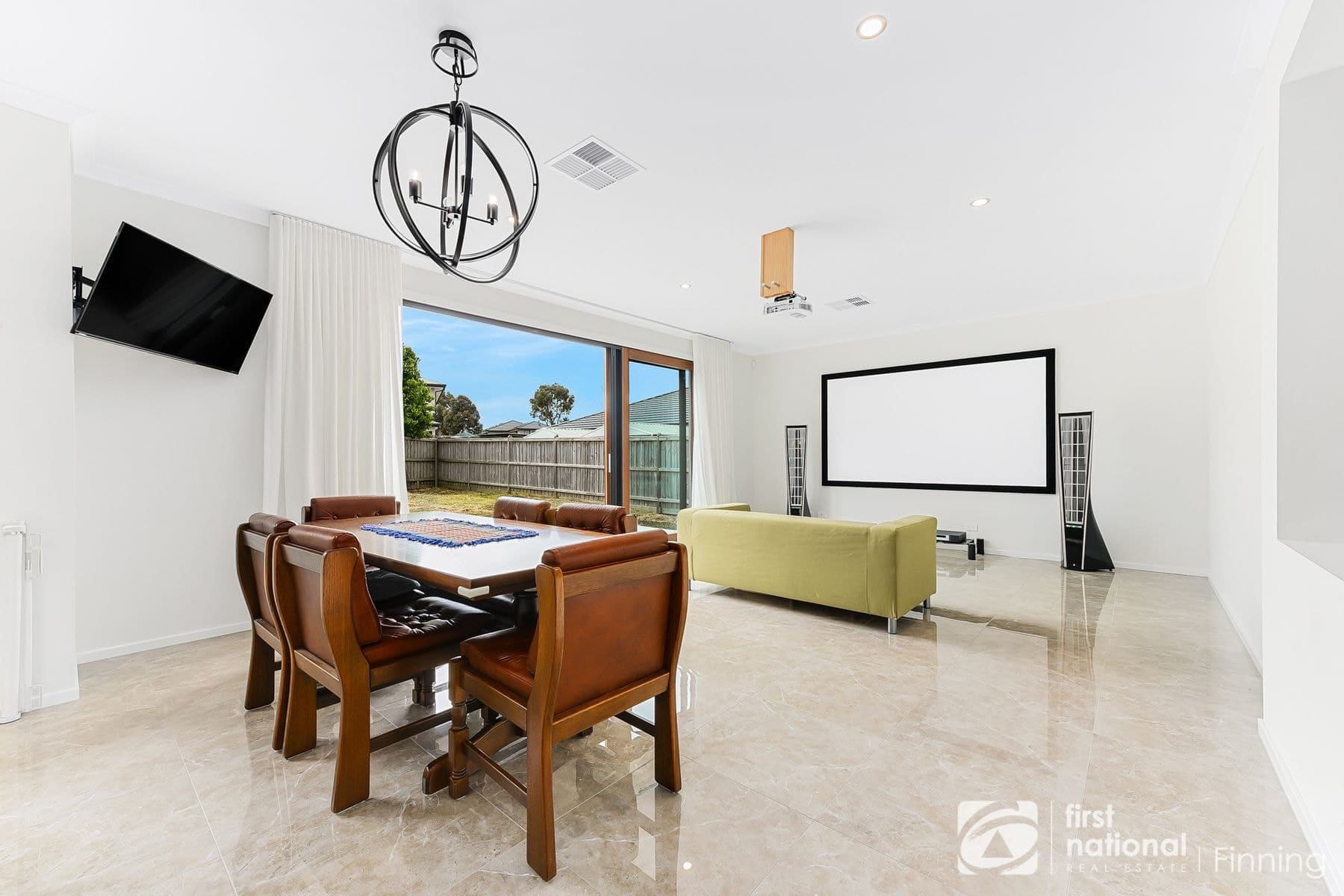 15 Pelham Drive, Clyde VIC 3978, Clyde - Thumbnail 4