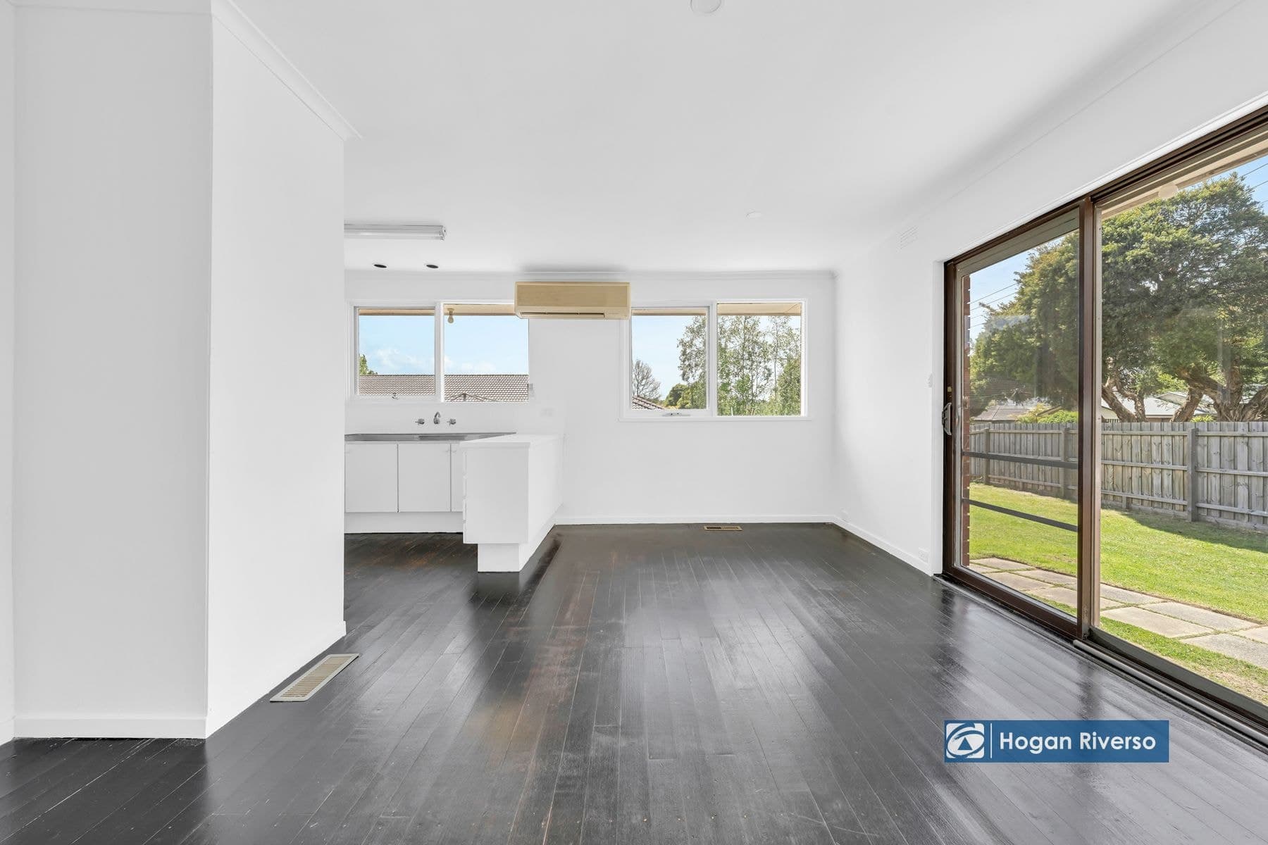 1 Fallons Way, Bayswater VIC 3153, Bayswater - Thumbnail 4