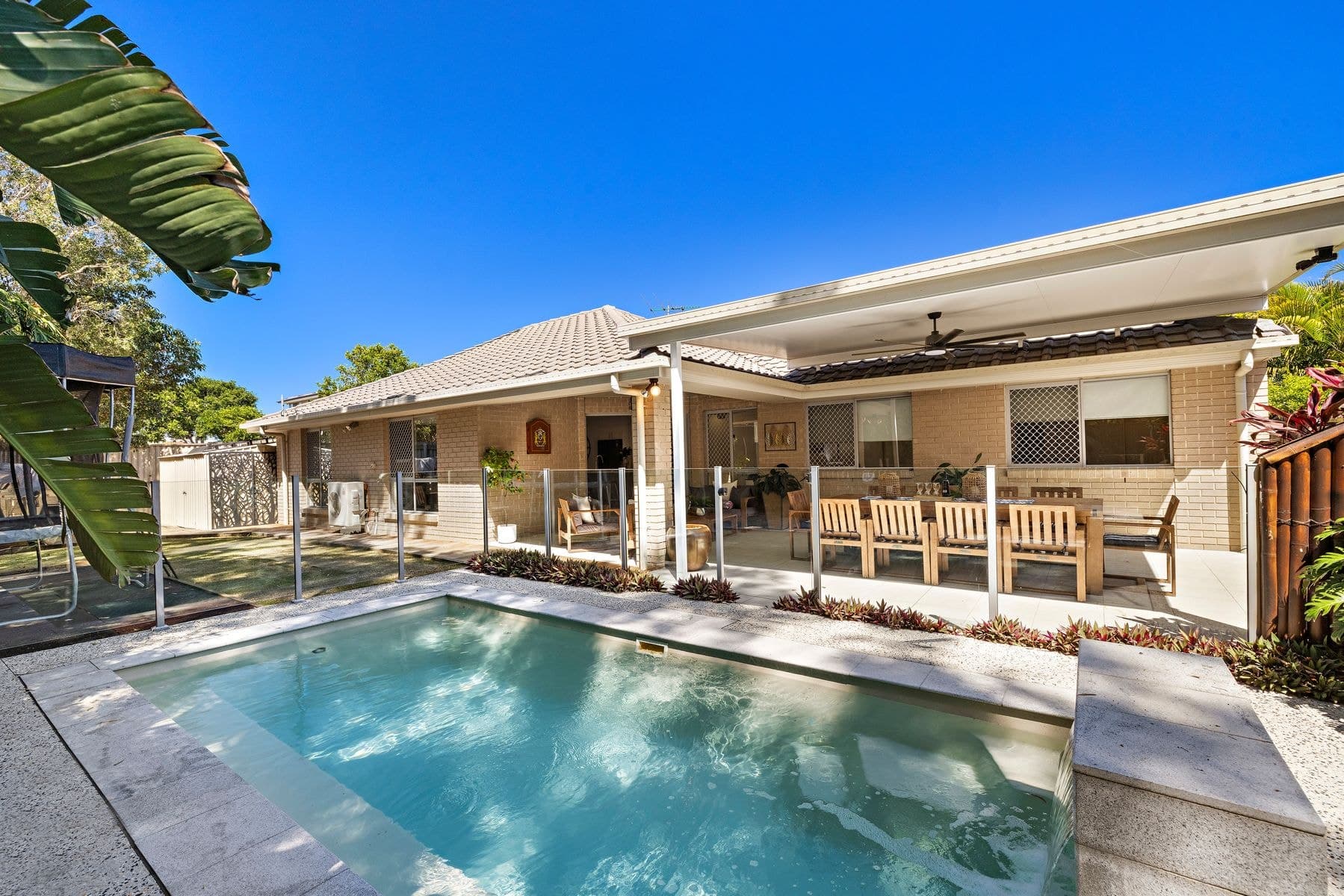 16 Amalia Street, Birkdale QLD 4159, Birkdale - Thumbnail 3
