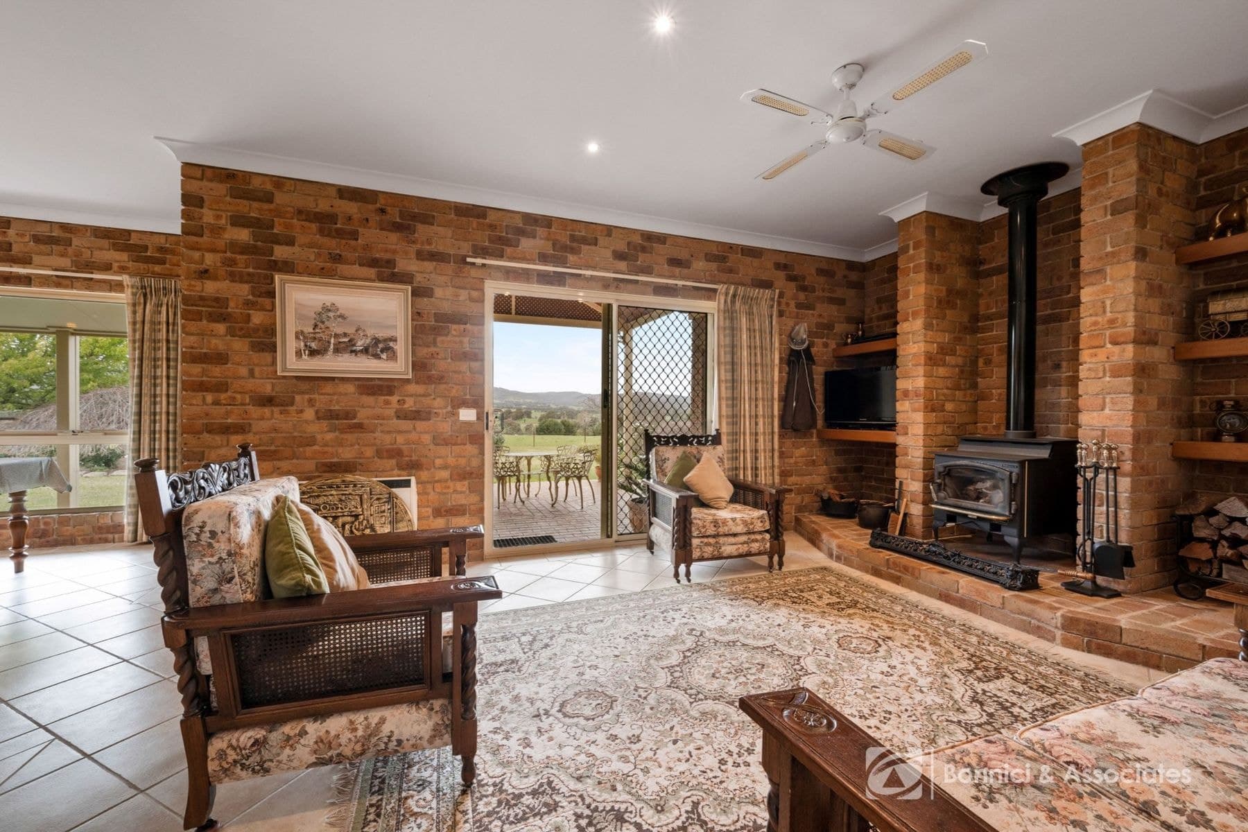 228 Edmondson Lane, Wooragee VIC 3747, Wooragee - Thumbnail 5