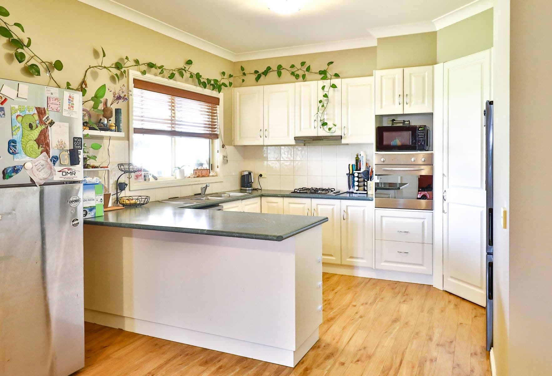 6 Thames Place, Mildura VIC 3500, Mildura - Thumbnail 2