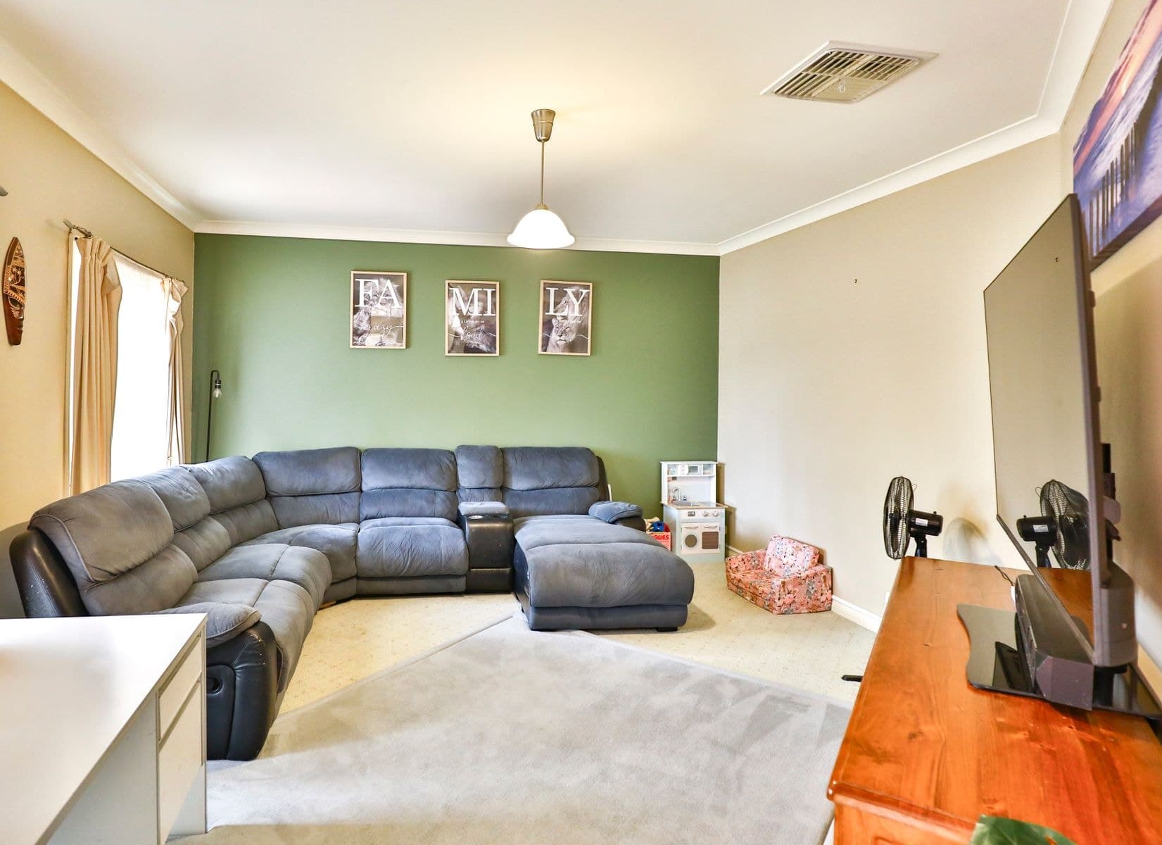 6 Thames Place, Mildura VIC 3500, Mildura - Thumbnail 4