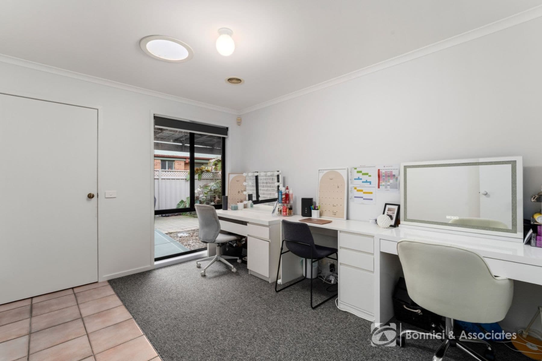 8 Hook Court, Wodonga VIC 3690, Wodonga - Thumbnail 4