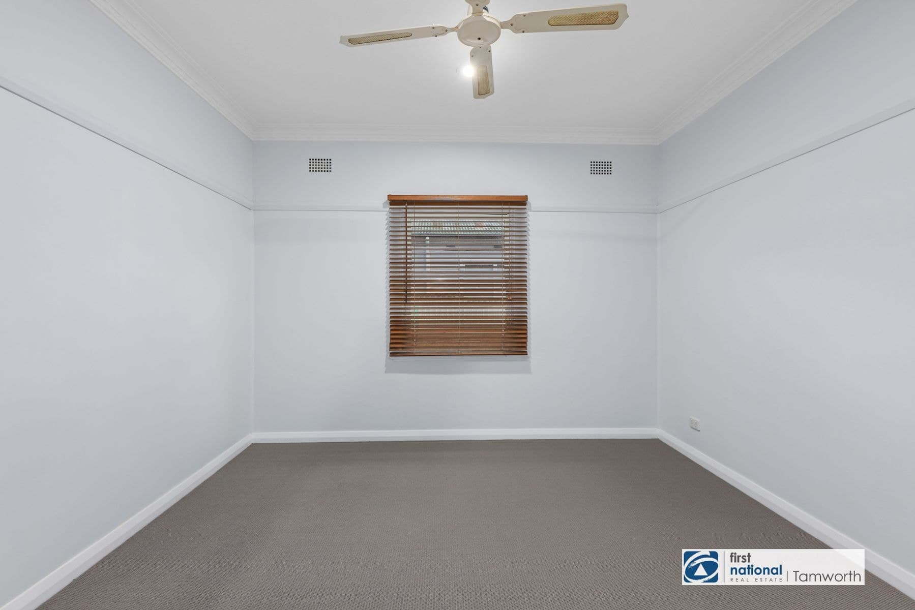 27 Hyman Street, Tamworth NSW 2340, Tamworth - Thumbnail 7