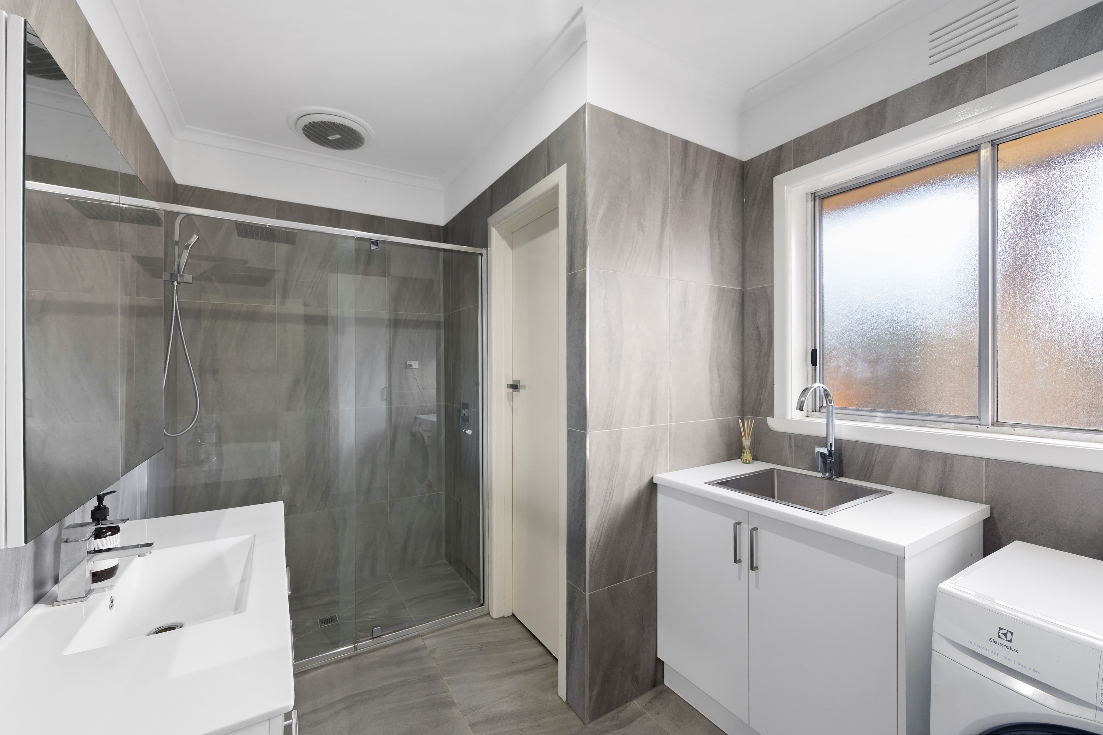 4/10 Fairview Grove, Watsonia VIC 3087, Watsonia - Thumbnail 6