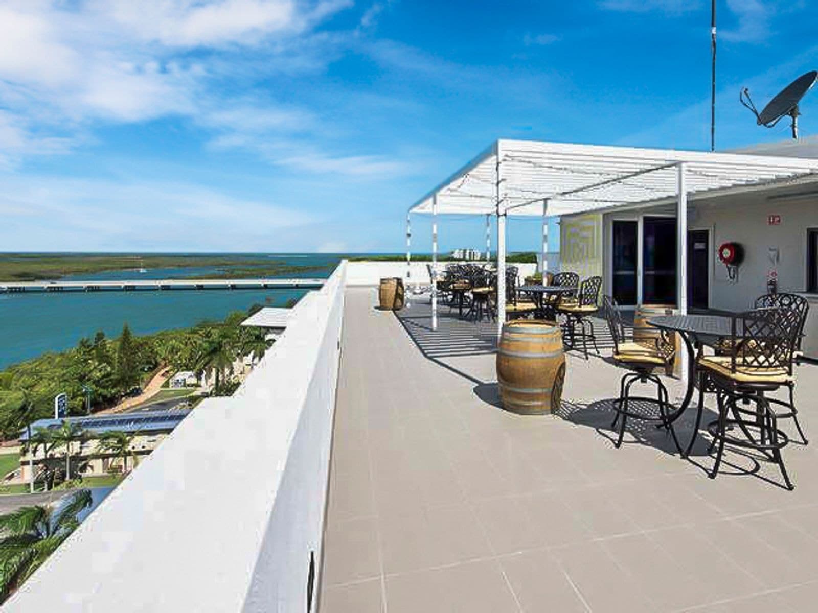 602/5, Mackay - Image 1