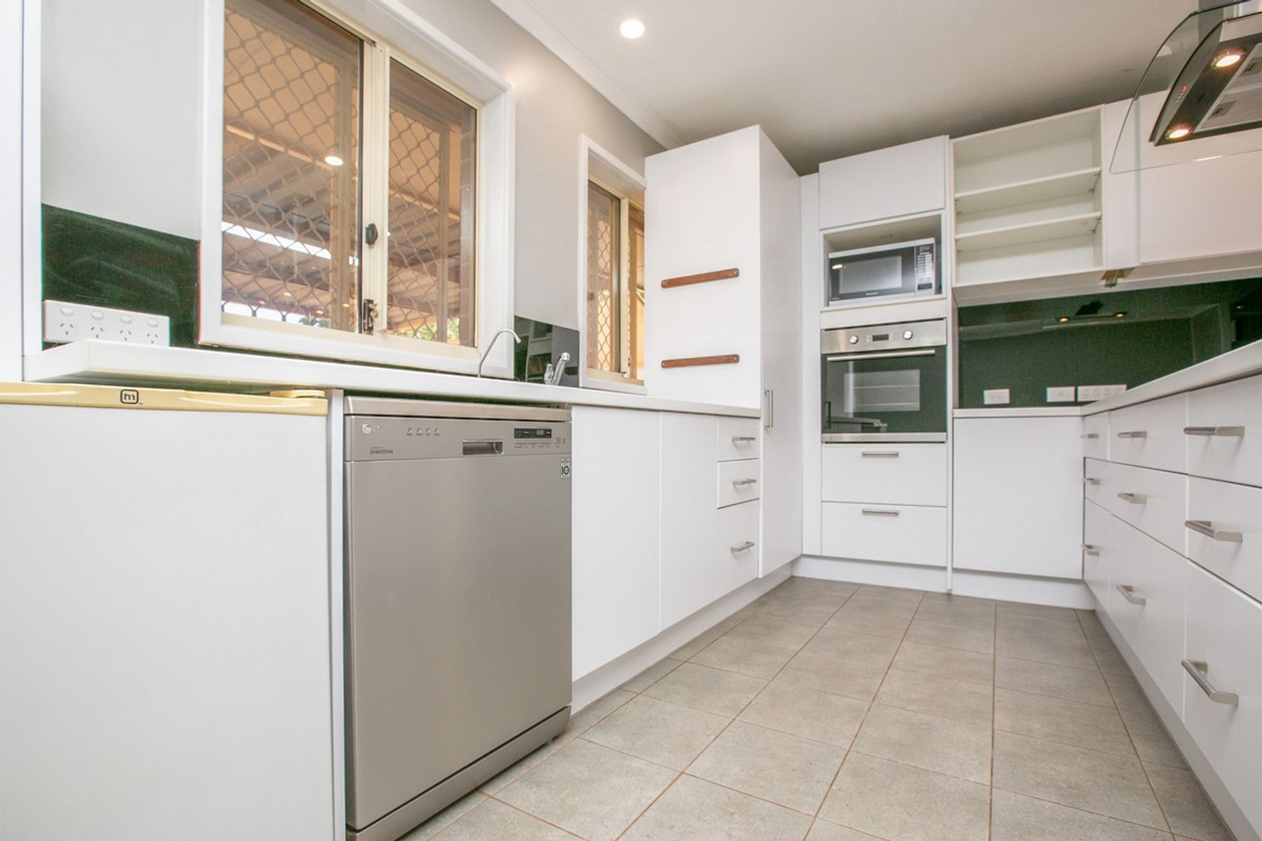 2 Barrow Place, South Hedland WA 6722, South Hedland - Thumbnail 5