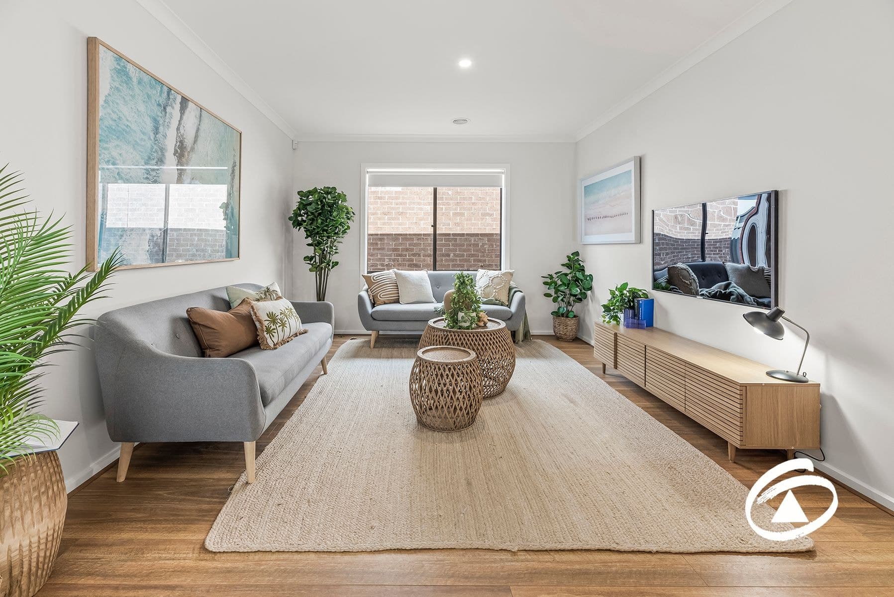 8 Kirkwood Road, Pakenham VIC 3810, Pakenham - Image 1
