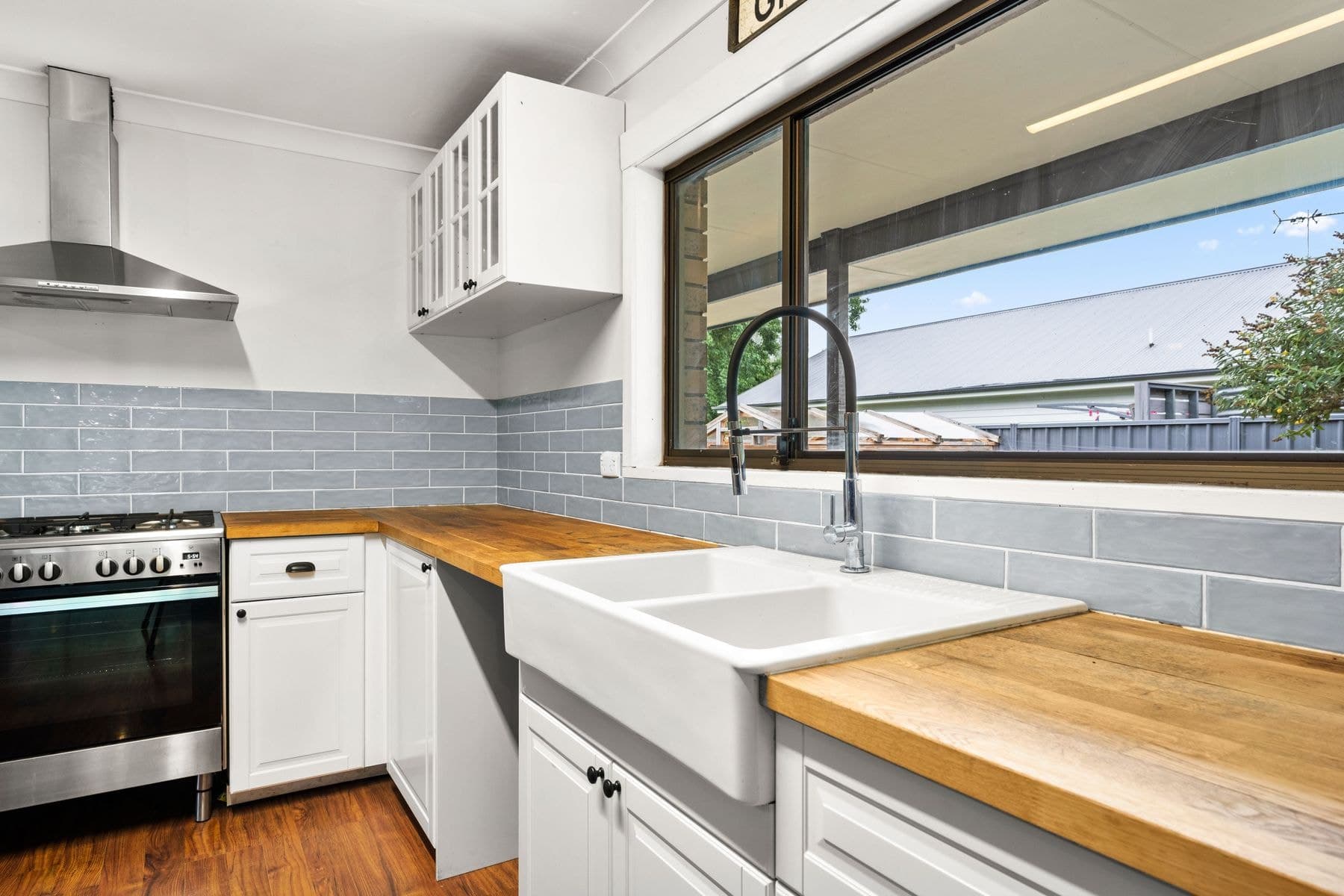 3 Bailey Street, Porepunkah VIC 3740, Porepunkah - Thumbnail 3