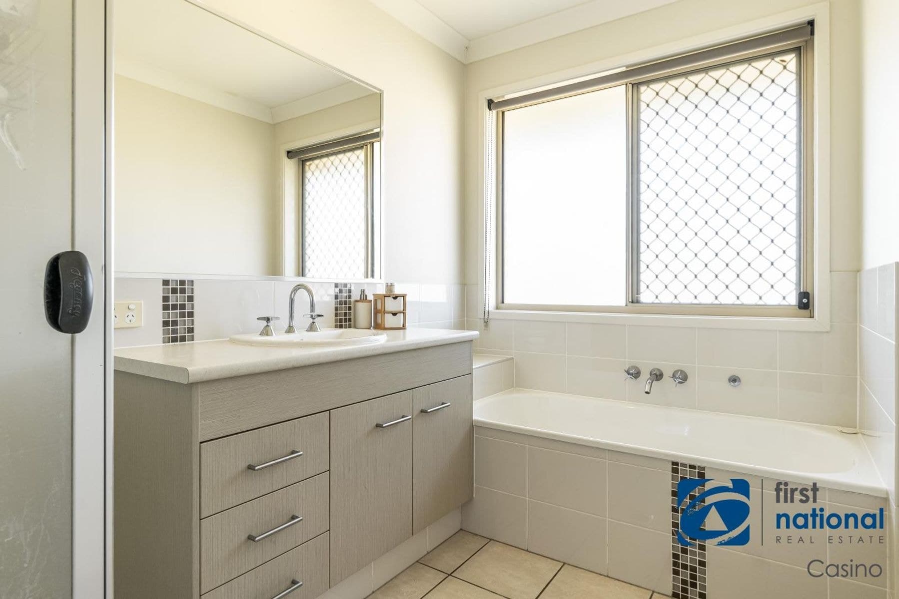 18 Walker Street, Casino NSW 2470, Casino - Thumbnail 8