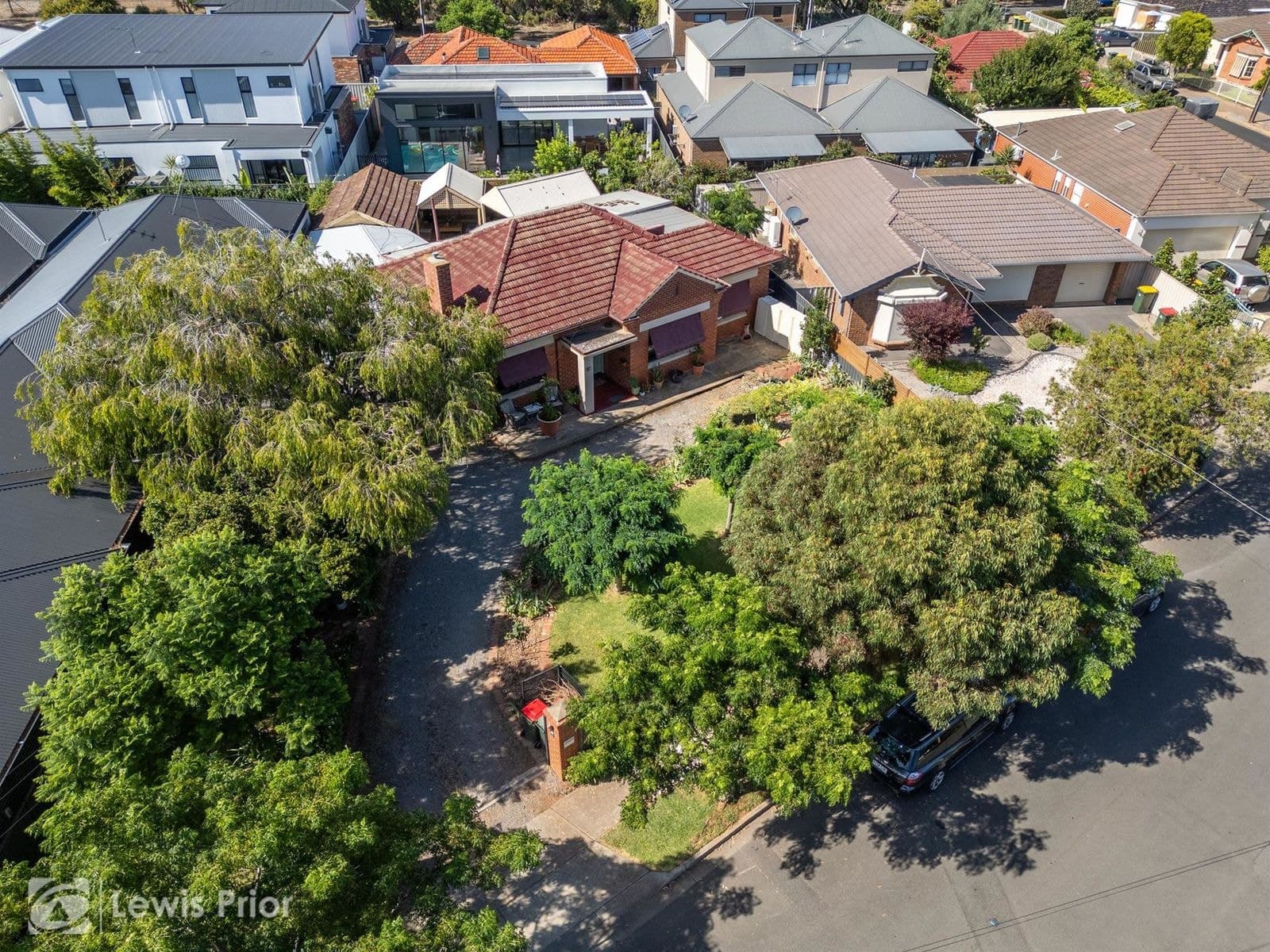 23B Illawarra Avenue, Hove SA 5048, Hove - Image 1