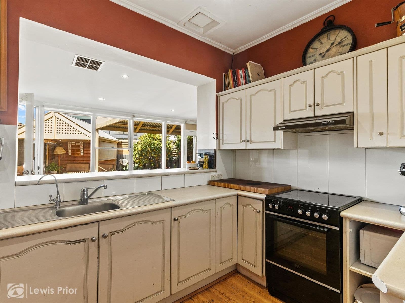 23B Illawarra Avenue, Hove SA 5048, Hove - Thumbnail 3