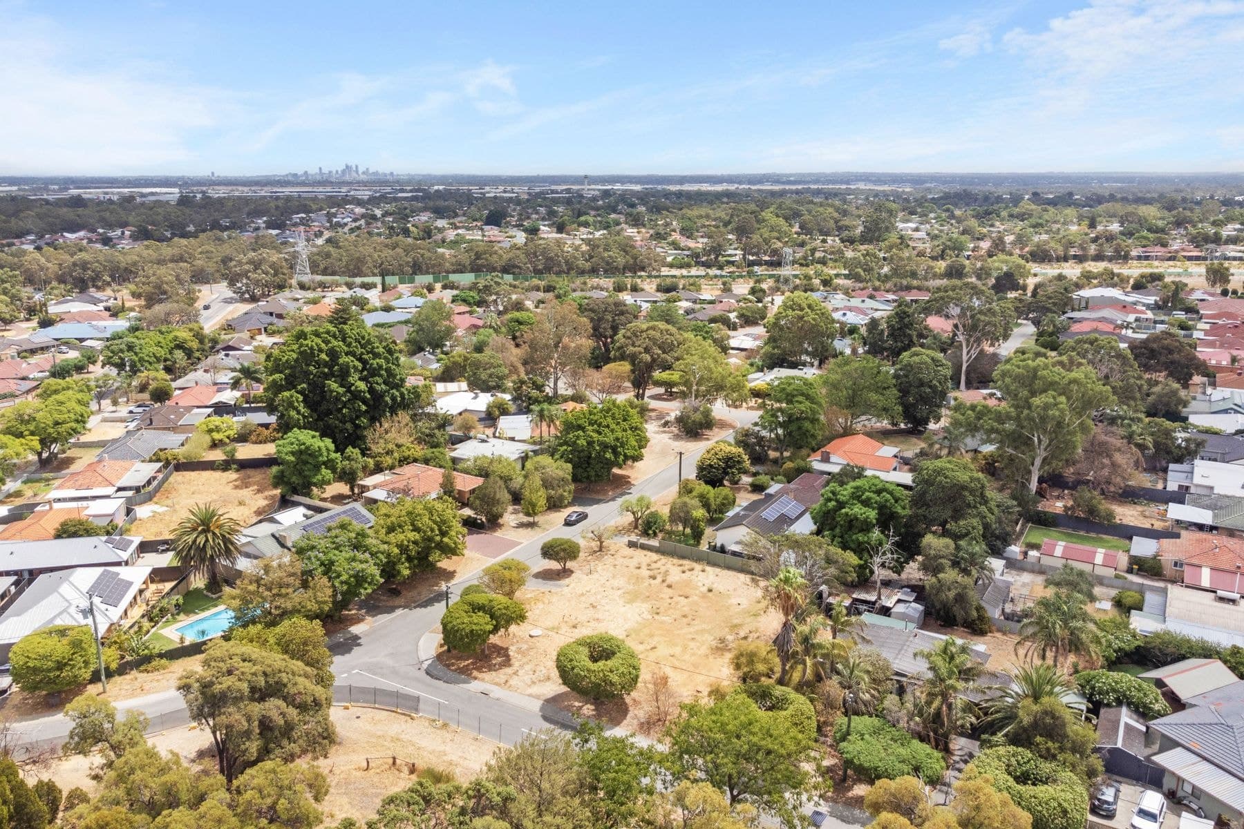 2 Kathleen Close, Maida Vale WA 6057, Maida Vale - Thumbnail 8