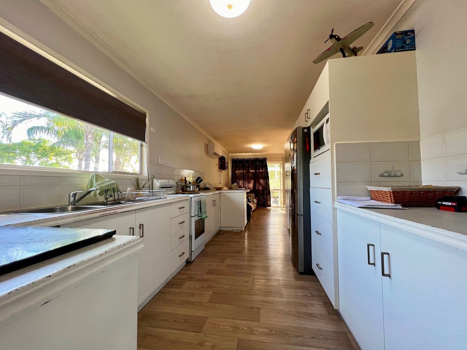 28 Condamine Street, Miles QLD 4415, Miles - Thumbnail 6