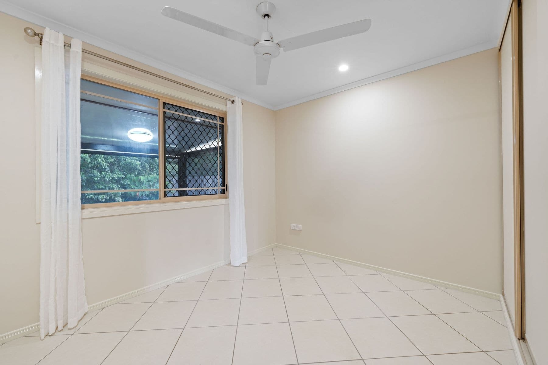 1/125 Tate Road, Tolga QLD 4882, Tolga - Thumbnail 7