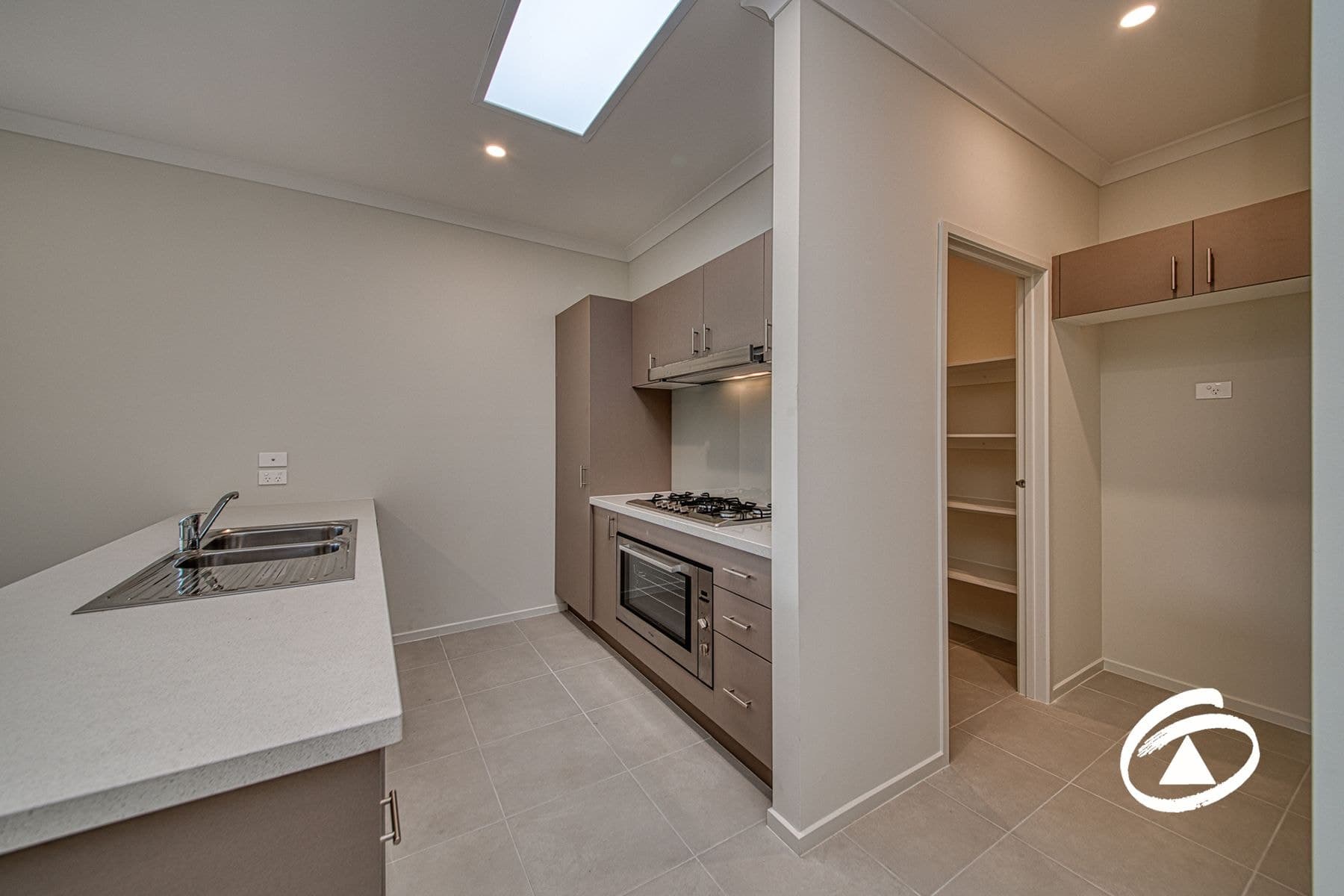 23 Ravello Avenue, Berwick, VIC 3806, Berwick - Thumbnail 3
