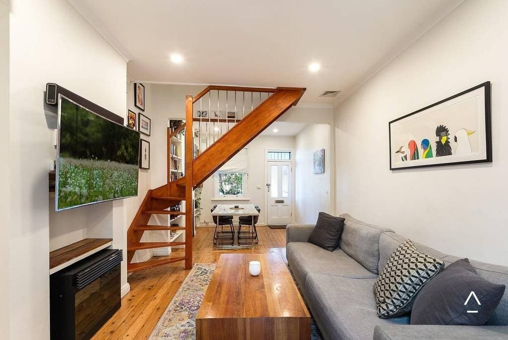 230 Wilson Street, Newtown - Thumbnail 2
