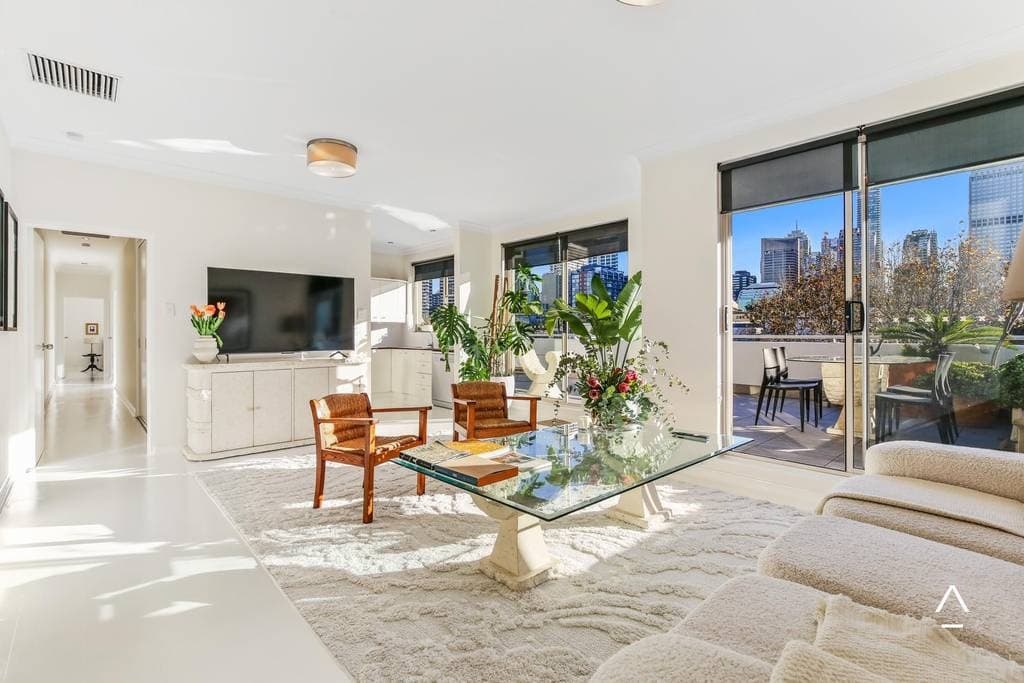 26/118-126 Crown Street, Darlinghurst - Image 1
