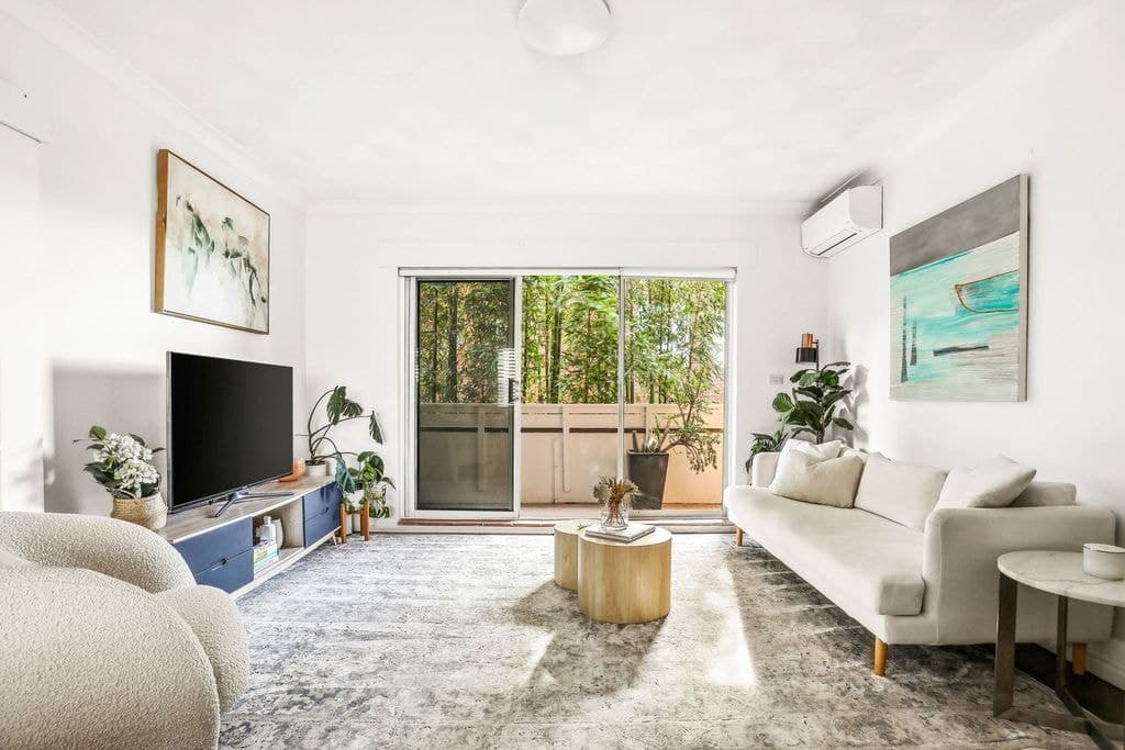 6/3 Albert Street, Randwick - Image 1