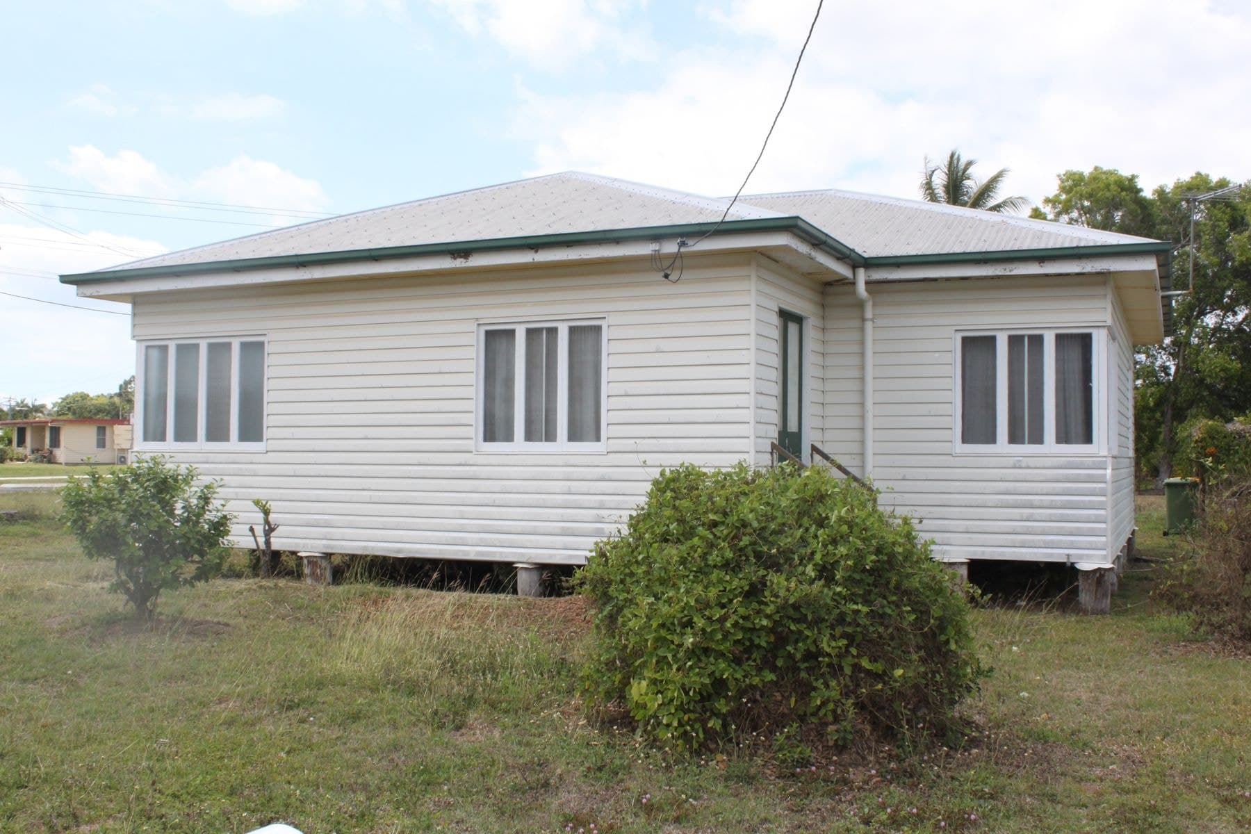 17 East Street, Sarina QLD 4737, Sarina - Image 1