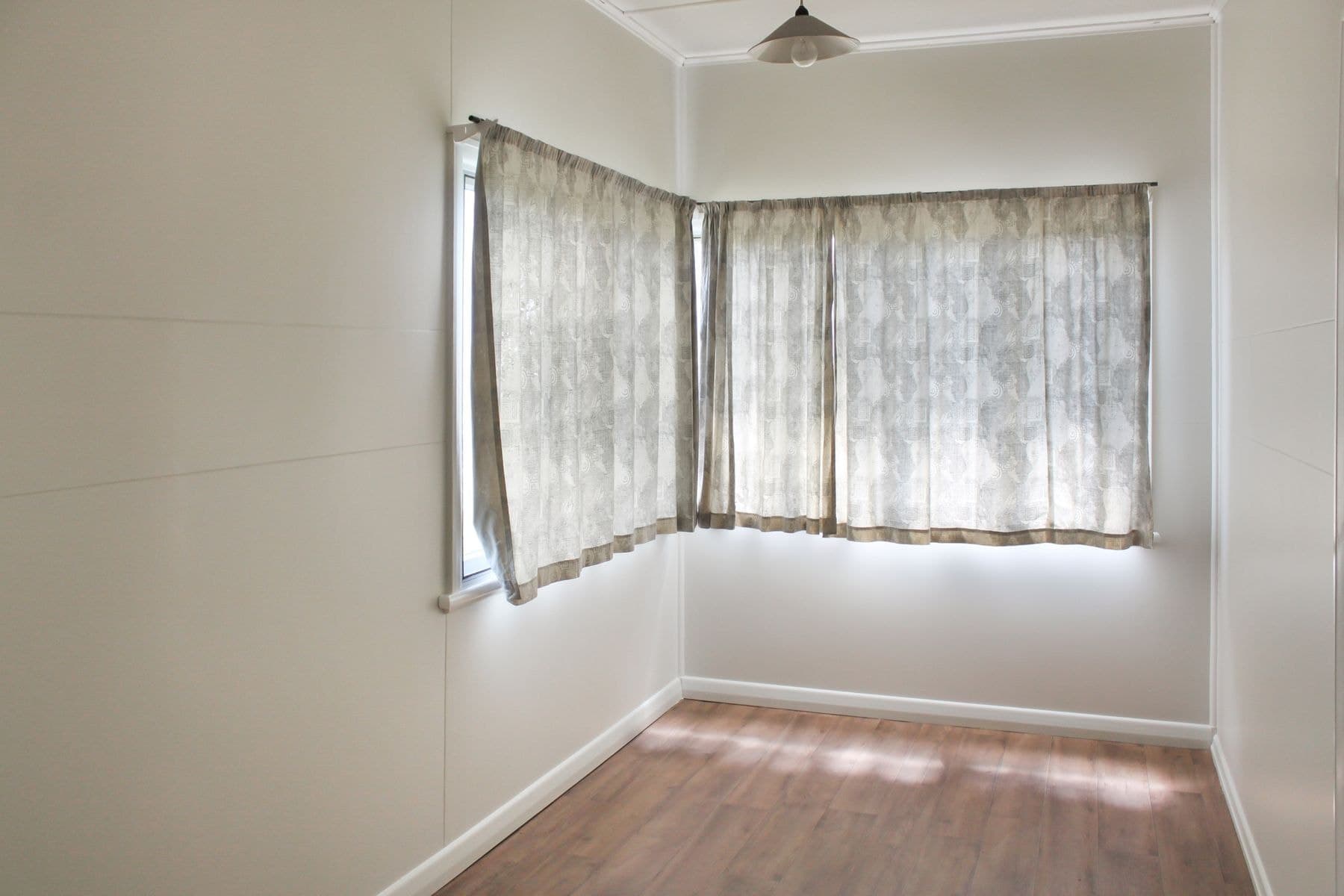 17 East Street, Sarina QLD 4737, Sarina - Thumbnail 4