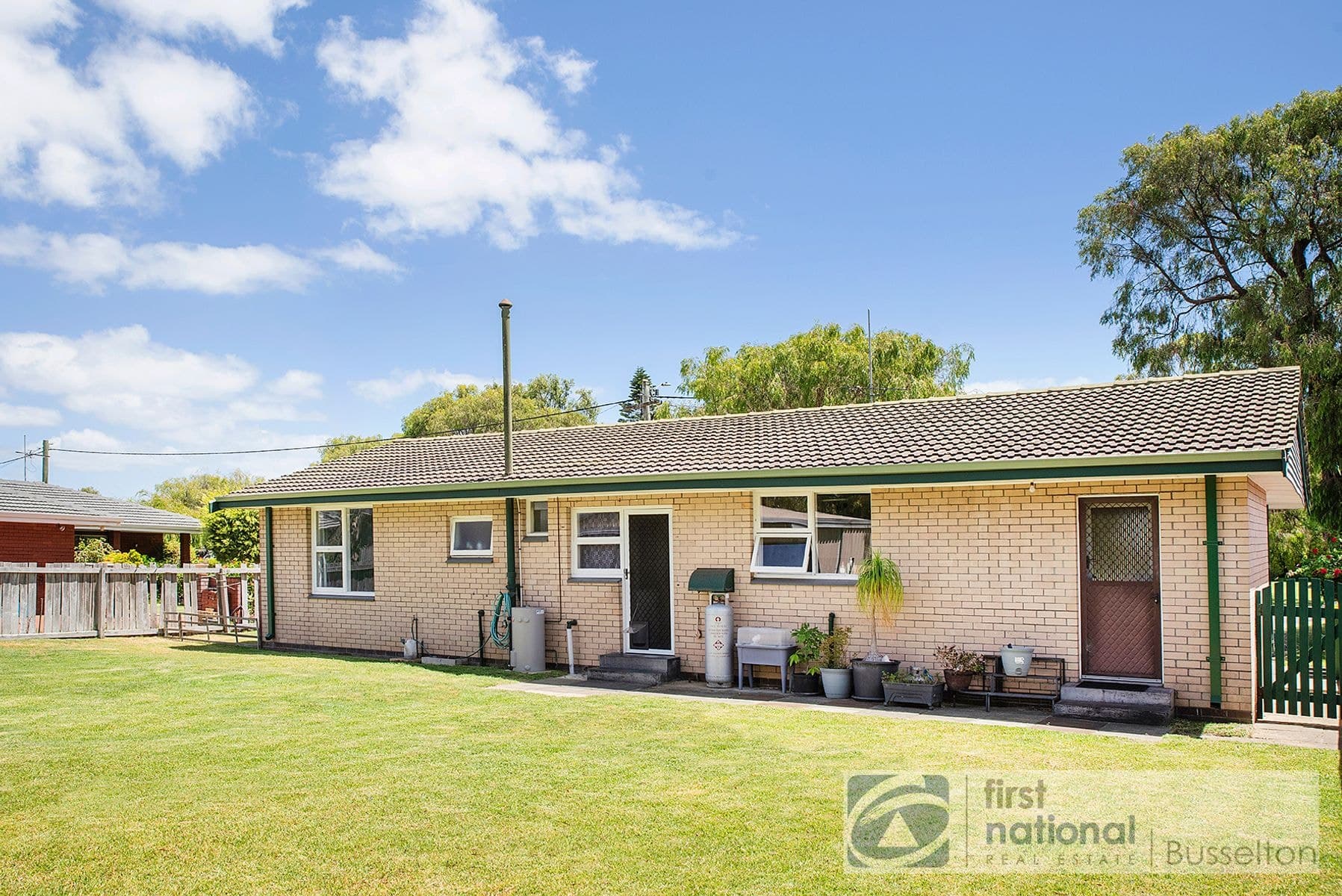 18 Hovea Crescent, West Busselton WA 6280, West Busselton - Thumbnail 7