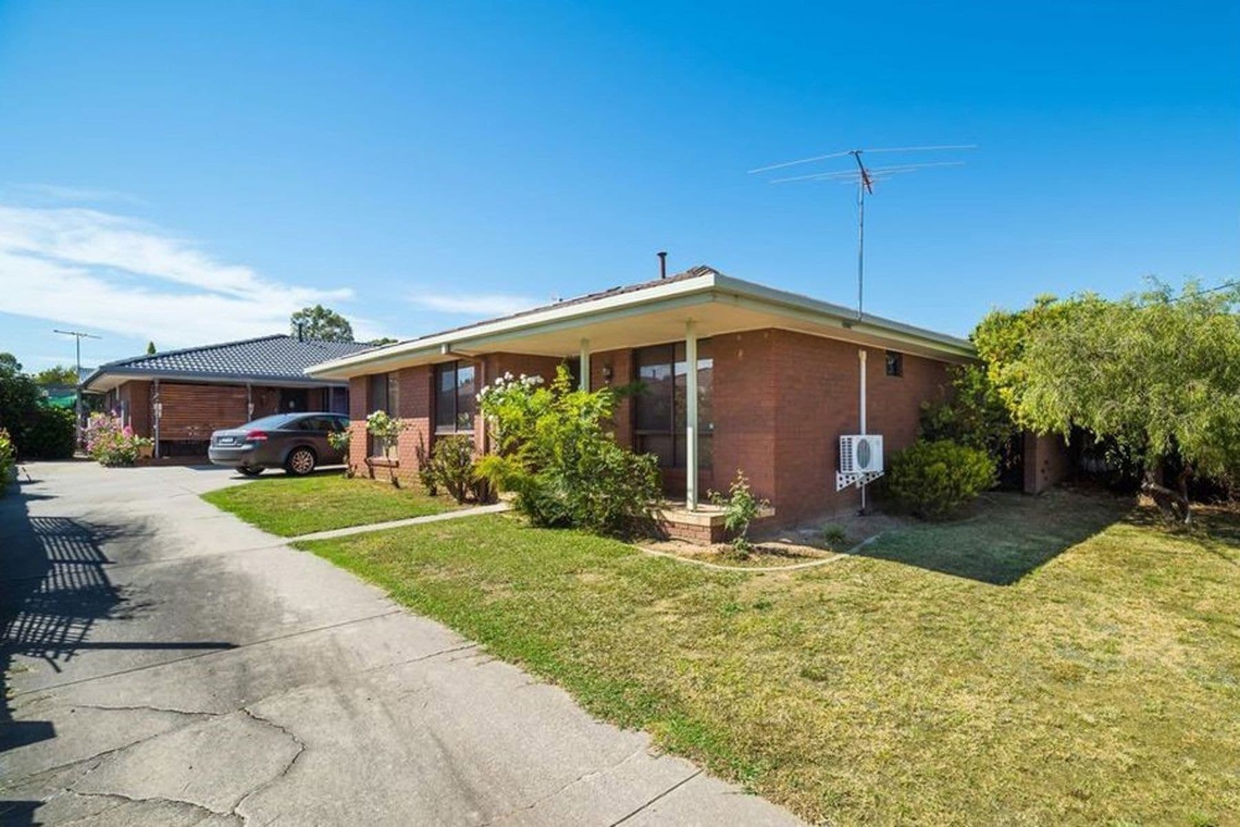 1/14 Gayview Drive, West Wodonga VIC 3690, West Wodonga - Image 1