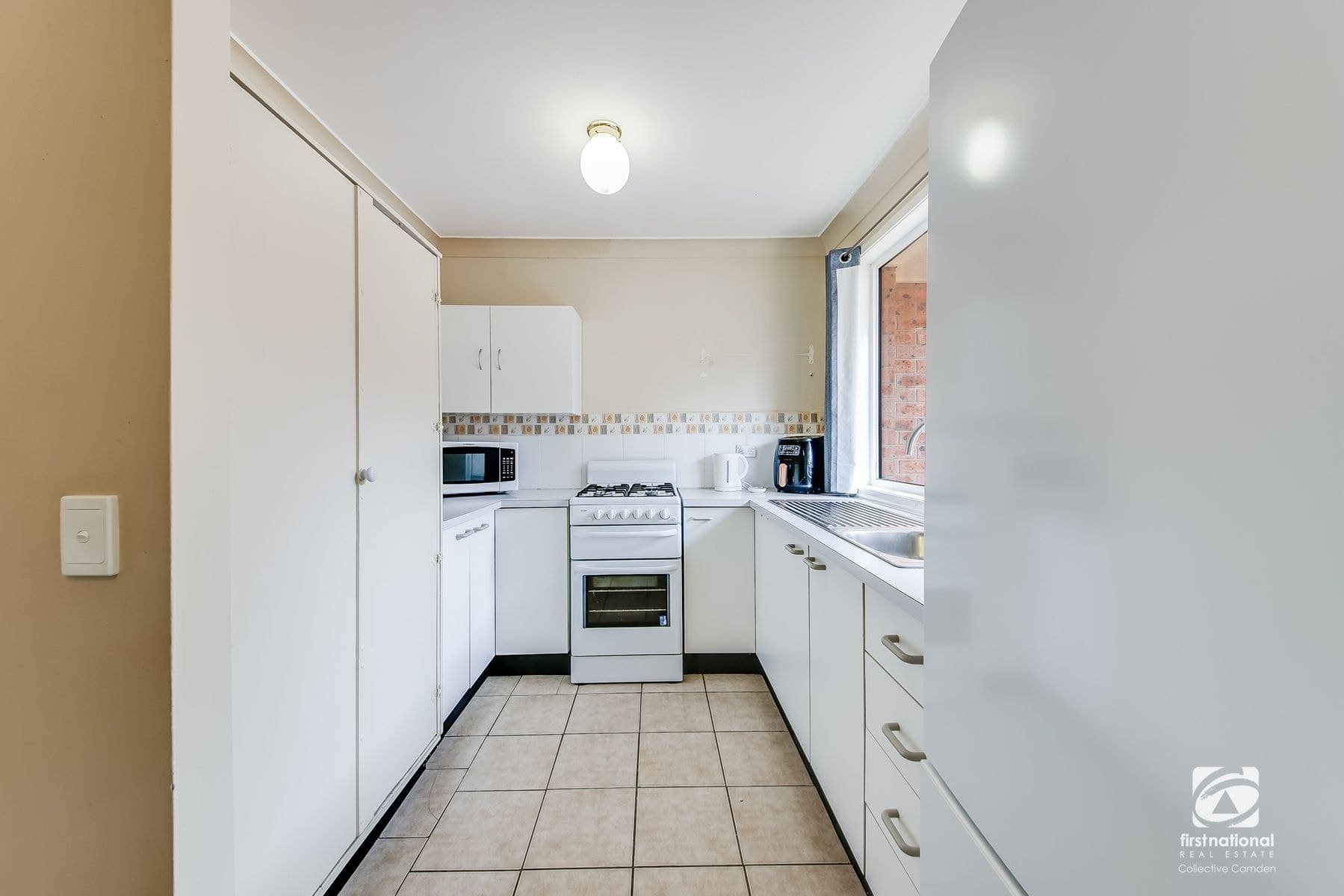 27B Glendower street, Rosemeadow NSW 2560, Rosemeadow - Thumbnail 5