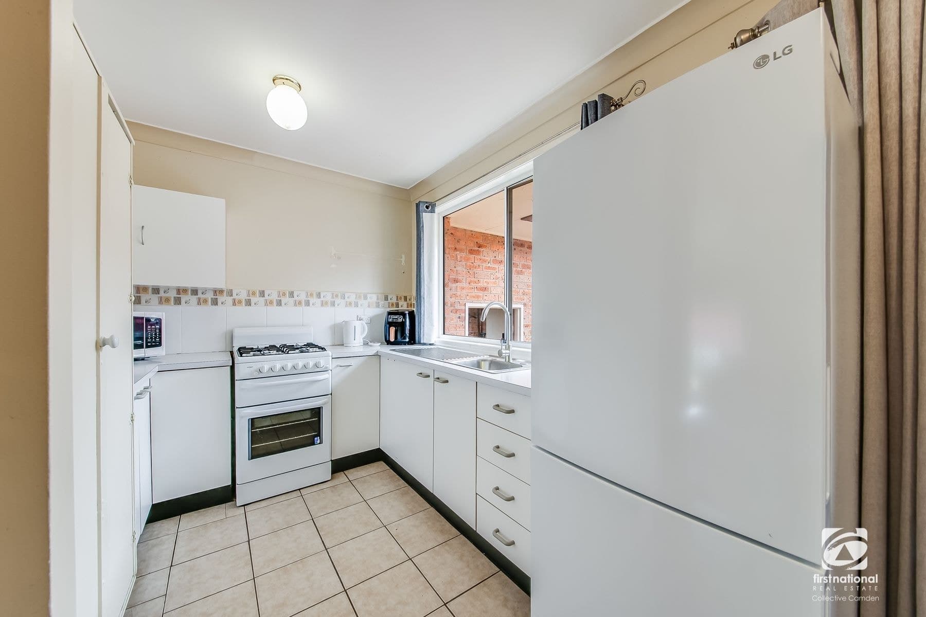 27B Glendower street, Rosemeadow NSW 2560, Rosemeadow - Thumbnail 6