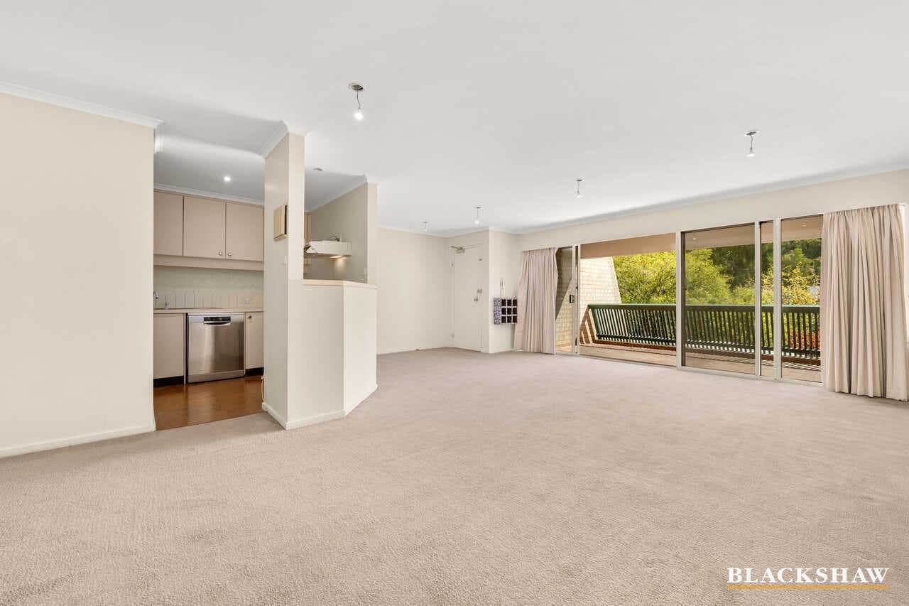 12/8 Howitt Street, Kingston, Kingston - Image 1