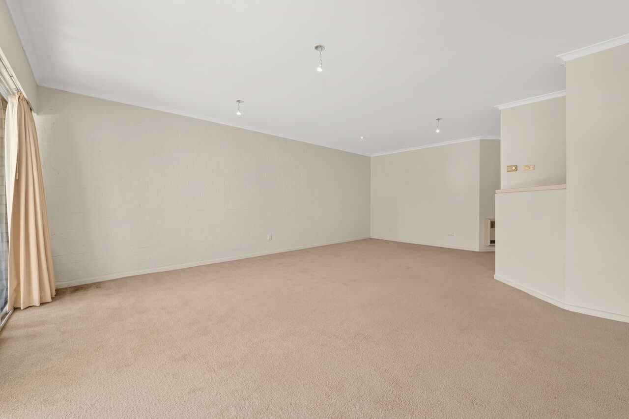 12/8 Howitt Street, Kingston, Kingston - Thumbnail 4