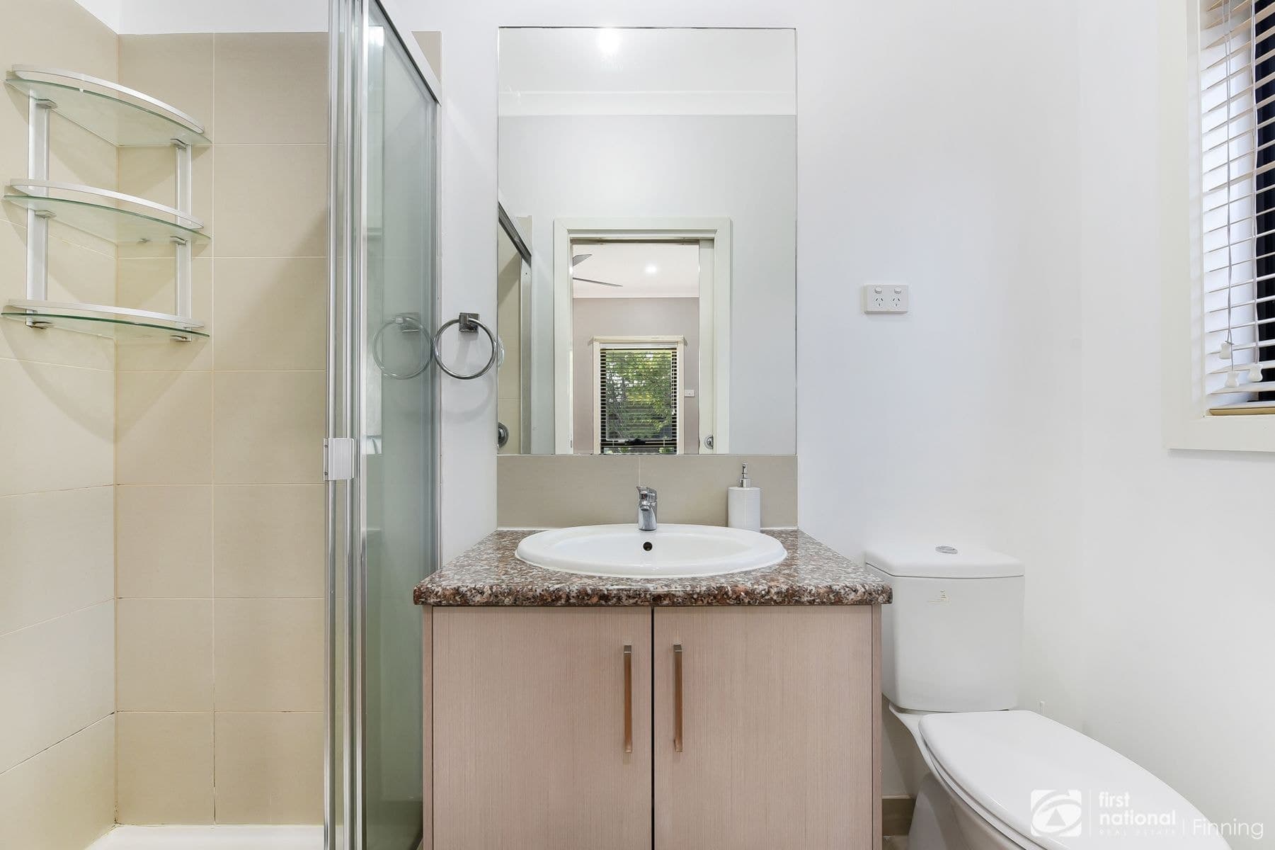 32 Ventasso Street, Clyde North VIC 3978, Clyde North - Thumbnail 8
