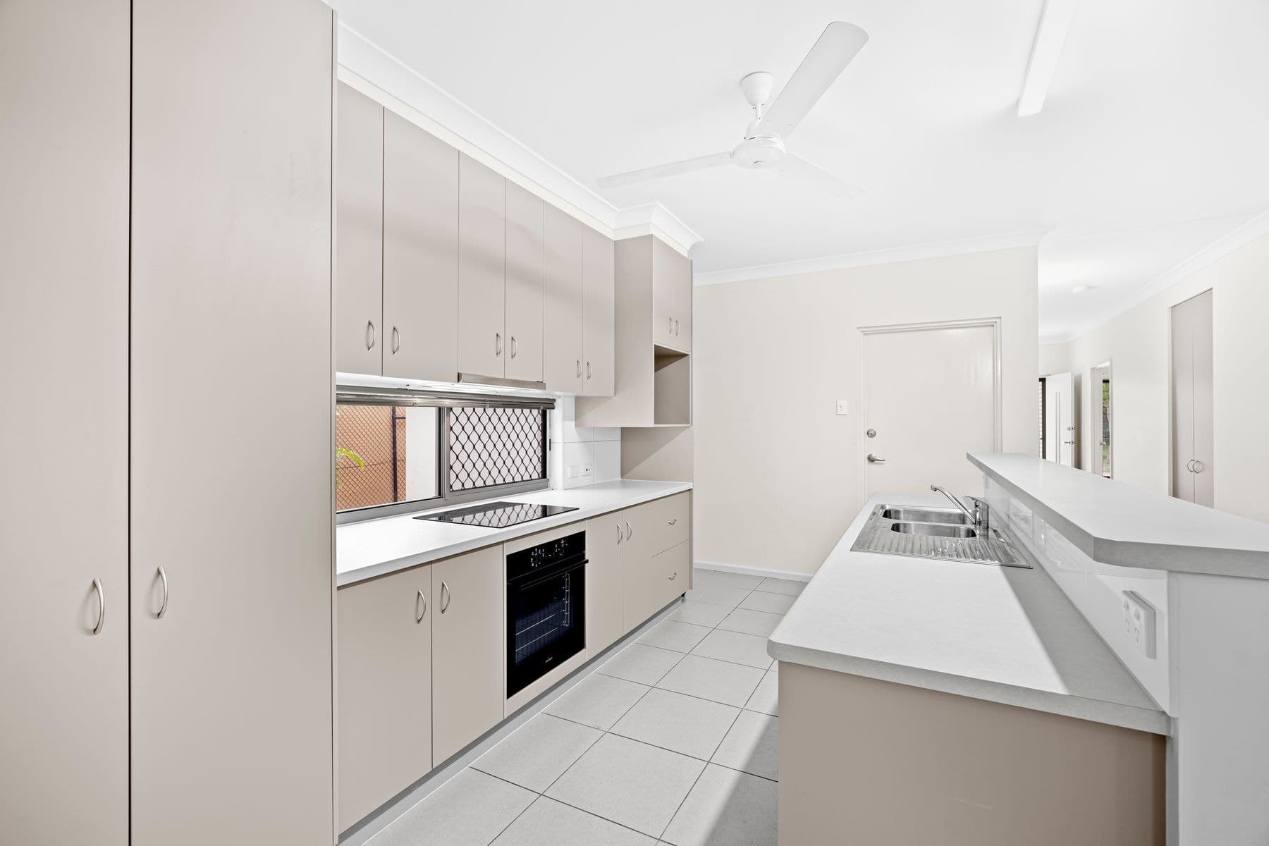 Muirhead NT 0810, Muirhead - Image 1