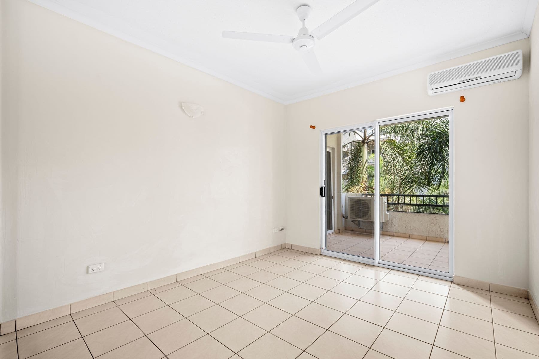 6/82 Woods Street, Darwin City NT 0800, Darwin City - Thumbnail 7