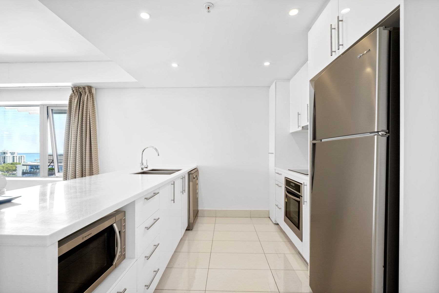 1301/31 Woods Street, Darwin City NT 0800, Darwin City - Thumbnail 6