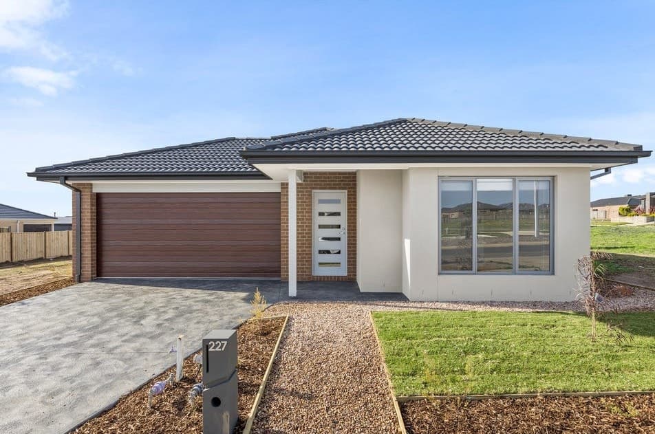 227 Horseshoe Bend Road,CHARLEMONT, Charlemont - Image 1