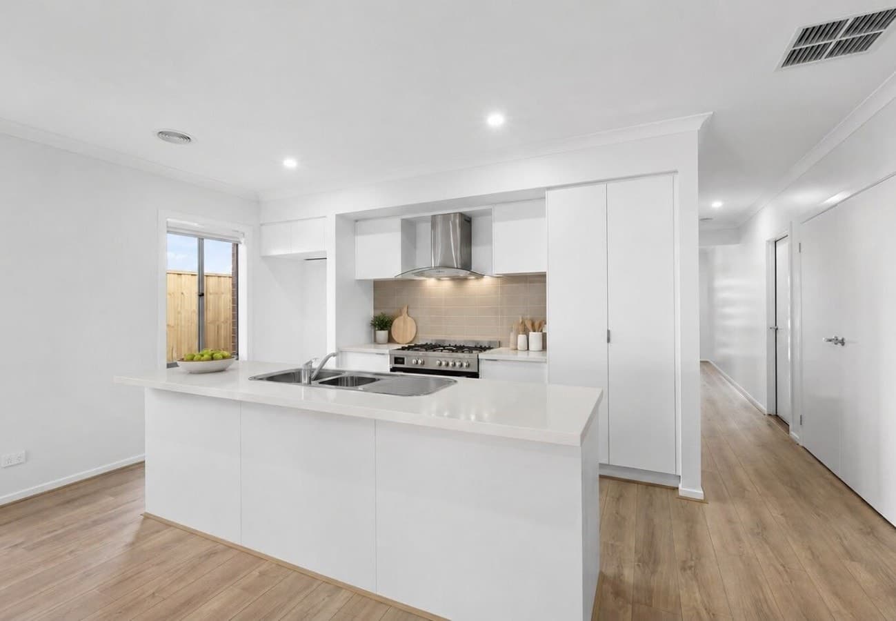 227 Horseshoe Bend Road,CHARLEMONT, Charlemont - Thumbnail 2