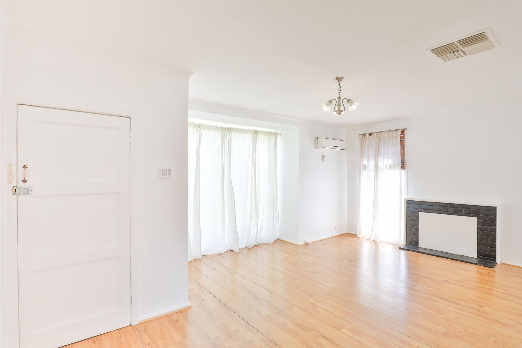 2 Murray Avenue, Red Cliffs VIC 3496, Red Cliffs - Thumbnail 2