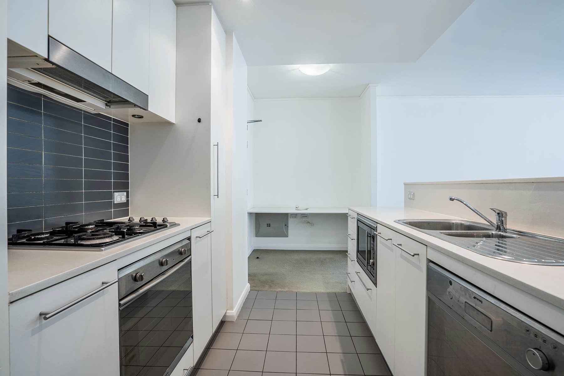 201/2 Shoreline Drive, Rhodes - Thumbnail 2
