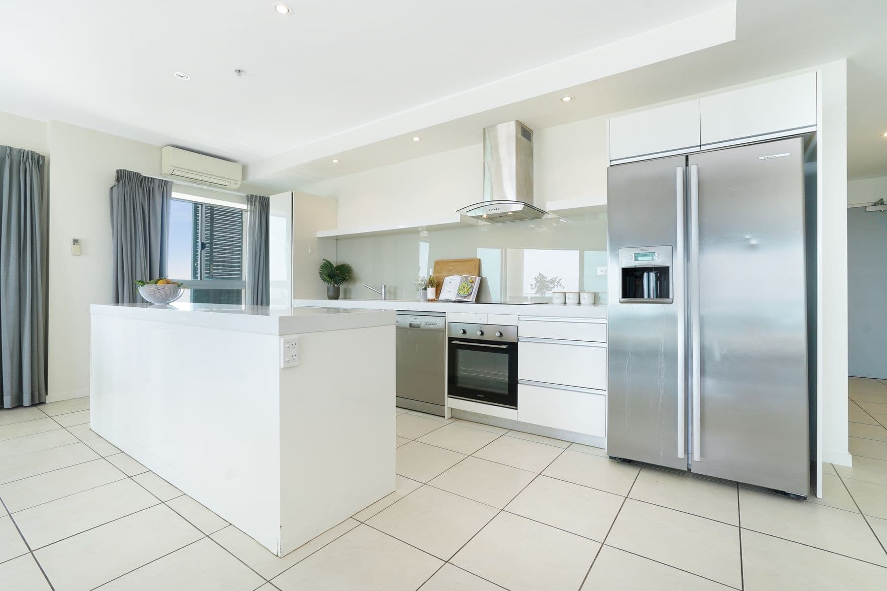 2001/43E Knuckey Street, Darwin City NT 0800, Darwin City - Image 1