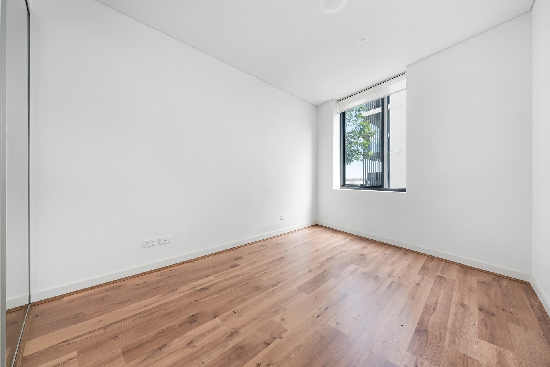 203/8 Hilly Street, Mortlake - Thumbnail 3