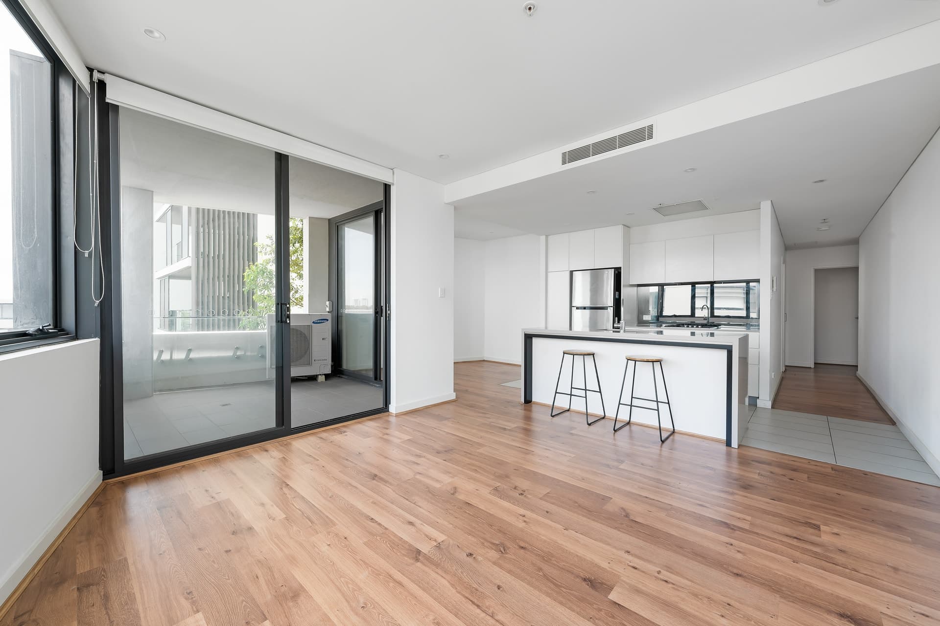 203/8 Hilly Street, Mortlake - Thumbnail 4