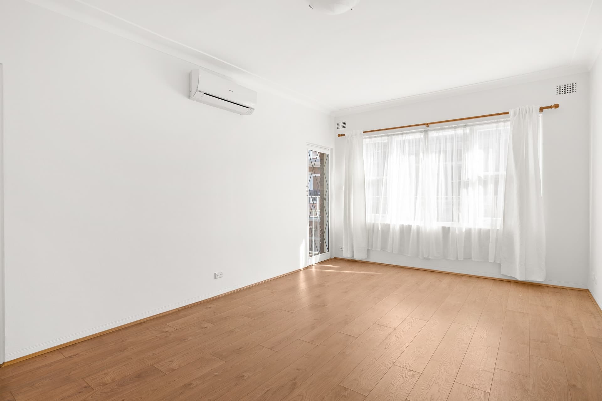 6/37 St Georges Crescent, Drummoyne - Image 1