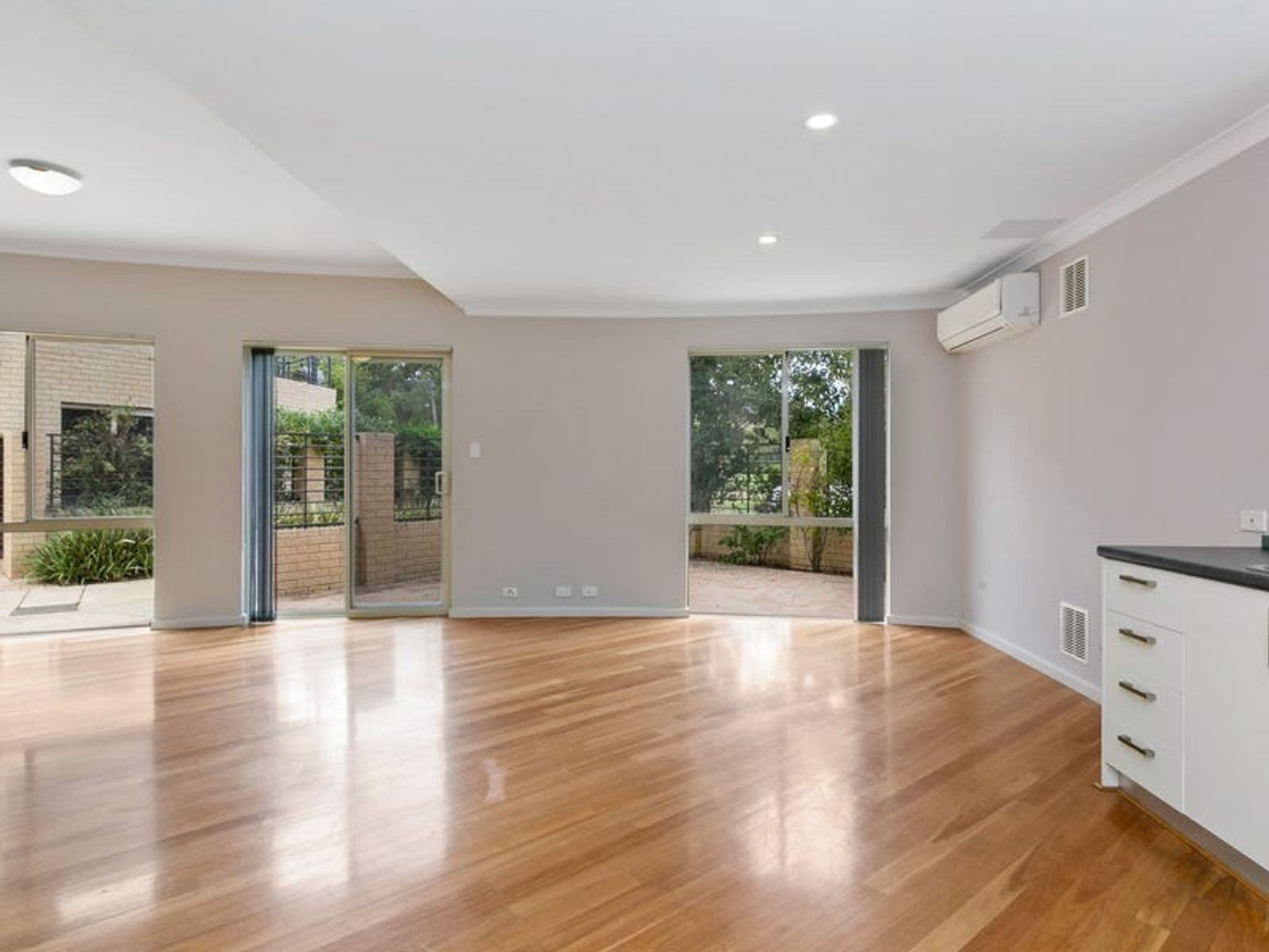 2A Boronia Street, Innaloo WA 6018, Innaloo - Thumbnail 5
