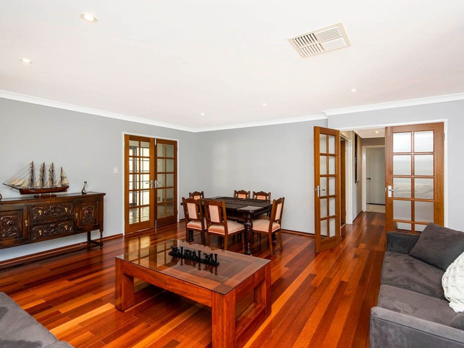 26 Seapeak Road, Ocean Reef WA 6027, Ocean Reef - Thumbnail 3