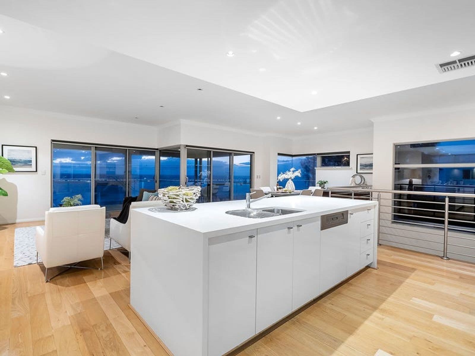 2 Sholl Avenue, North Beach WA 6020, North Beach - Thumbnail 8