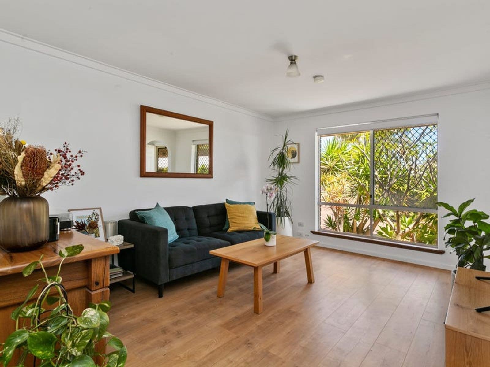 10/10 Southbourne Street, Scarborough WA 6019, Scarborough - Thumbnail 2