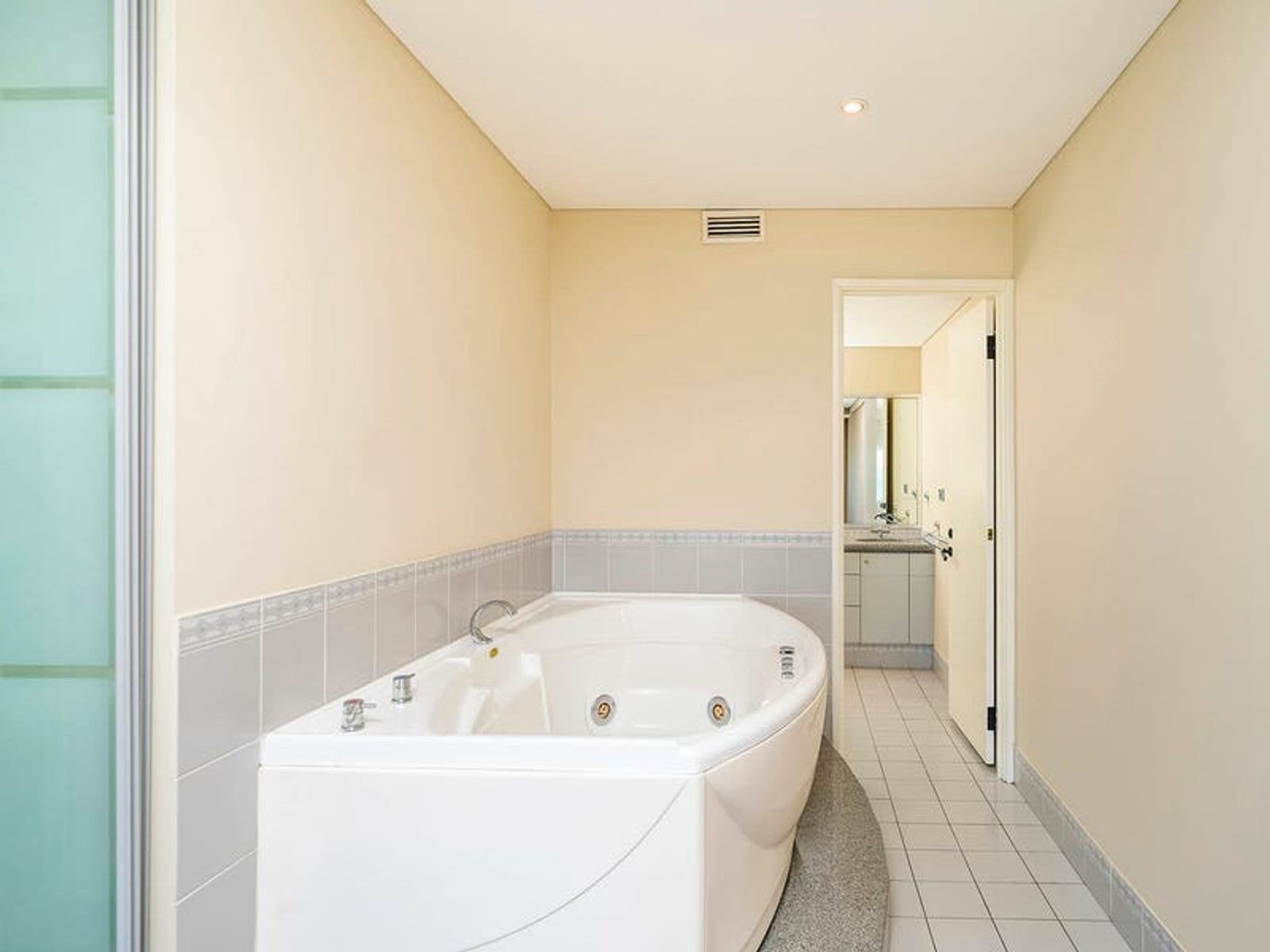 E305/183 West Coast Highway, Scarborough WA 6019, Scarborough - Thumbnail 8